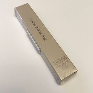 Burberry Cashmere Concealer - No. 00 Ivory NIB